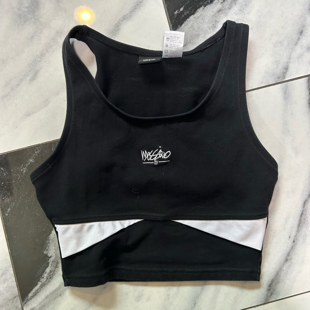 Vintage Mossimo y2k Black and White Cropped Tank Top